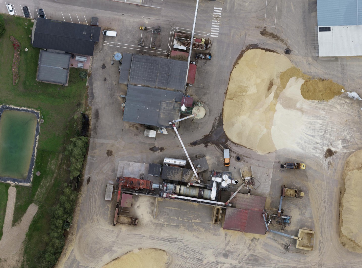 Wood chip stockpile volume calculations